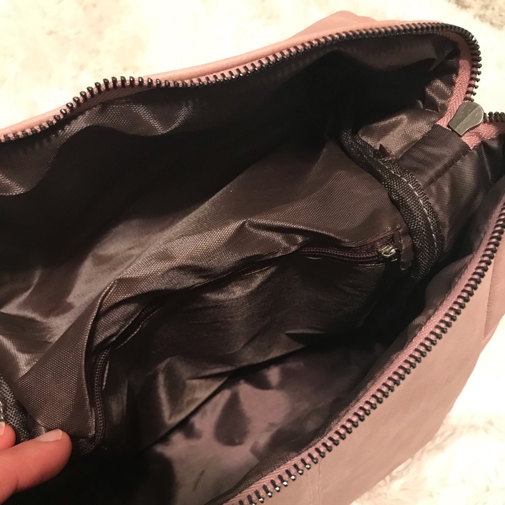 ๐ธBlush Mini Backpack! ๐ธ - Picture 8 of 8